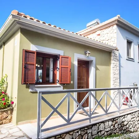 Vila Erato Nikitas By