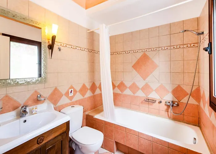 Willa Erato Nikitas By Áyios Nikítas